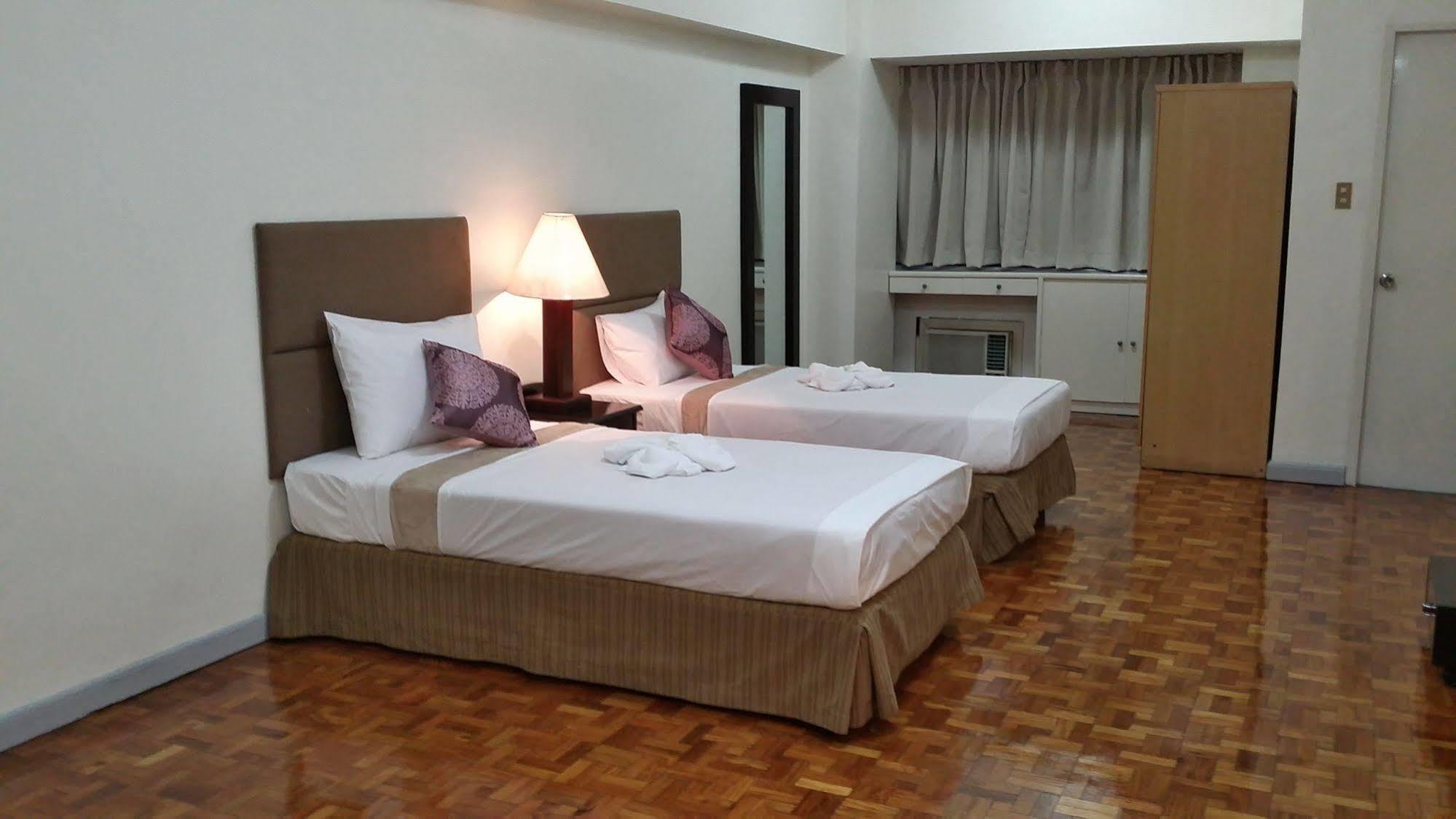Hotel Perla Mansion Makati City Zewnętrze zdjęcie